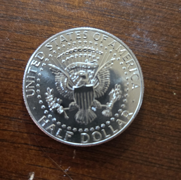 2023 D Kennedy Half Dollar Errors/Varieties "Face Ear"Off Center - Picture 10 of 12